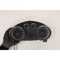 Opel Zafira C Geschwindigkeitsmesser Cockpit 
