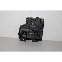 Hyundai Santa Fe Fuse module 