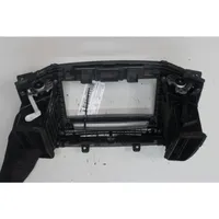 Hyundai Santa Fe Moldura protectora de la rejilla de ventilación lateral del panel 