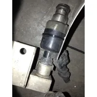 Opel Corsa B Injecteur de carburant 