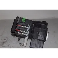 Volkswagen Golf IV Fuse module 