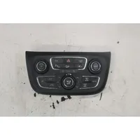 Jeep Compass Gaisa kondicioniera / klimata kontroles / salona apsildes vadības bloks (salonā) 