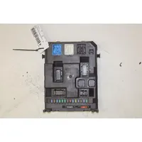 Citroen C3 Picasso Ramka / Moduł bezpieczników 