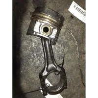 Nissan Vanette Piston avec bielle 