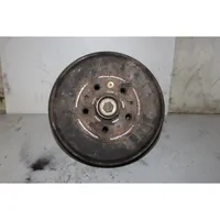 Volkswagen Transporter - Caravelle T4 Rear wheel hub 