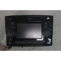 Fiat Doblo Radio/CD/DVD/GPS head unit 