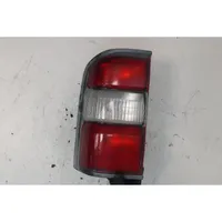Nissan Patrol Y61 Feux arrière / postérieurs 