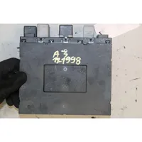 Audi A3 S3 8P Module de fusibles 