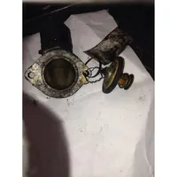 Renault Master II Boîtier de thermostat / thermostat 