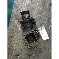 Peugeot 206 Boîtier de thermostat / thermostat 