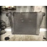 Nissan Atleon Chłodnica powietrza doładowującego / Intercooler 