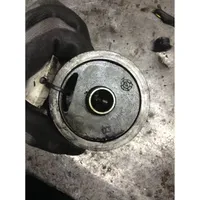 Renault Megane II Oil filter mounting bracket 
