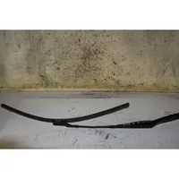 Volvo S40 Front wiper blade arm 