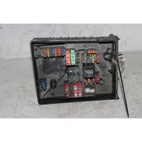 Audi A3 S3 8P Fuse module 