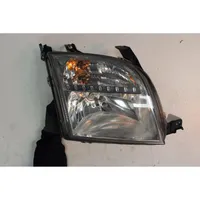 Ford Fusion Lampa przednia 