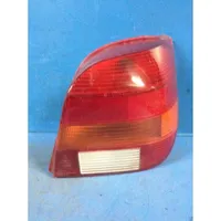 Ford Fiesta Lampa tylna 