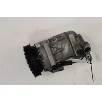 Renault Captur Kompresor / Sprężarka klimatyzacji A/C 