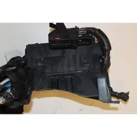 Toyota Auris 150 Module de fusibles 