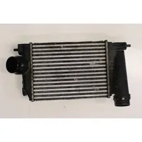 Nissan Qashqai Starpdzesētāja radiators 