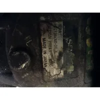 BMW 3 E36 Ilmastointilaitteen kompressorin pumppu (A/C) 