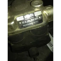 Mercedes-Benz 190 W201 ABS Pump 