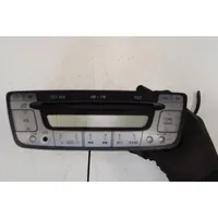 Toyota Aygo AB10 Radio/CD/DVD/GPS head unit 1944336