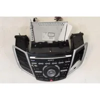 Ford Fiesta Radio/CD/DVD/GPS-pääyksikkö AA6T-18C815-RB