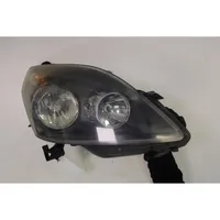 Opel Zafira B Lampa przednia 