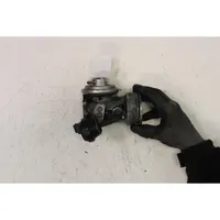 Volkswagen Caddy EGR valve 