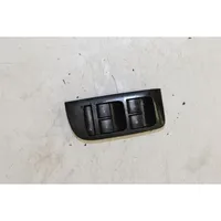 Opel Zafira C Electric window control switch 