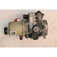 Dacia Duster Power steering pump 