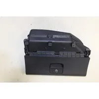 Volkswagen Polo IV 9N3 Glove box 