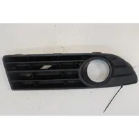 Volkswagen Polo IV 9N3 Front grill 