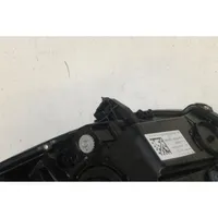 Toyota Yaris Lampa przednia 99226-81017