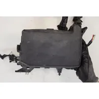 Toyota Auris E180 Module de fusibles 