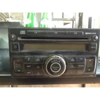 Nissan Navara D40 Radio/CD/DVD/GPS-pääyksikkö 