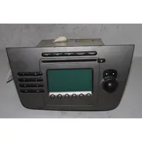 Seat Toledo III (5P) Radio / CD-Player / DVD-Player / Navigation 