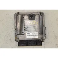 Dacia Sandero Fuel injection control unit/module 