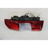 Ford Courier Lampa tylna ET7613404AB