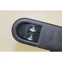 Renault Clio III Electric window control switch 