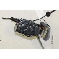 Volkswagen Jetta V Front door lock 