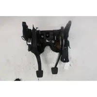 Opel Astra K Pedal assembly 