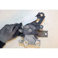 Toyota Prius (XW30) Engine mount bracket 