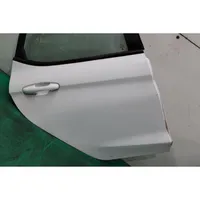 Ford Fiesta Задняя дверь 