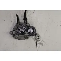 Opel Astra J Vacuum pump 