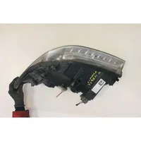 Mercedes-Benz A W169 Lampa przednia 