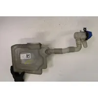 Volkswagen Golf V Windshield washer fluid reservoir/tank 