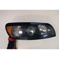 Volvo C30 Lampa przednia 