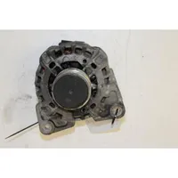 Renault Clio IV Generatore/alternatore 