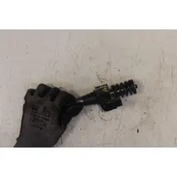 Audi A3 S3 8P Fuel injector 